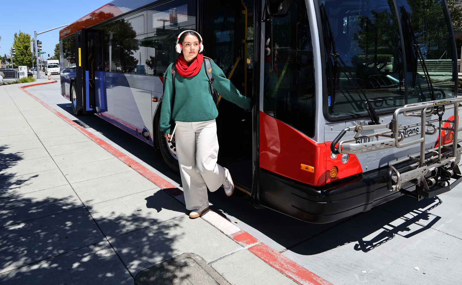 Student exiting SamTrans bus